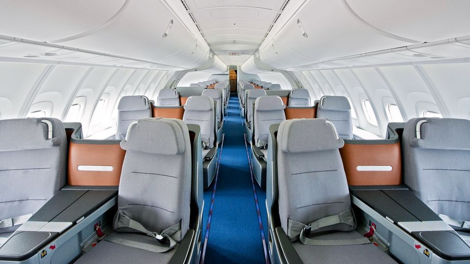 Lufthansa's 747 upper deck business class.
