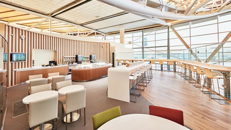 Qantas previously used the SkyTeam Vancouver lounge.