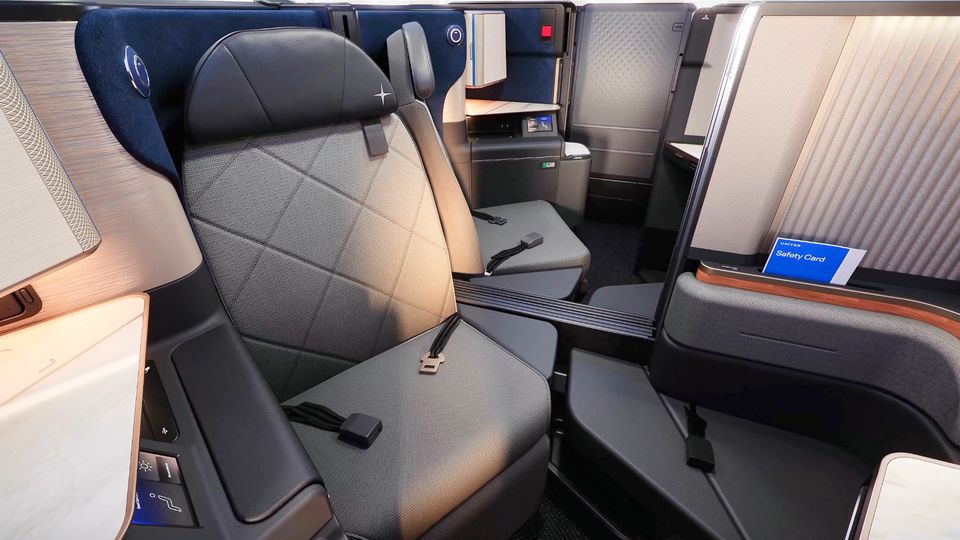 United Airline's new 'Elevated 787' Polaris business class.