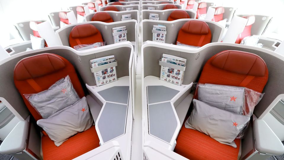 Some Hong Kong Airlines' A330s feature this more modern business class.