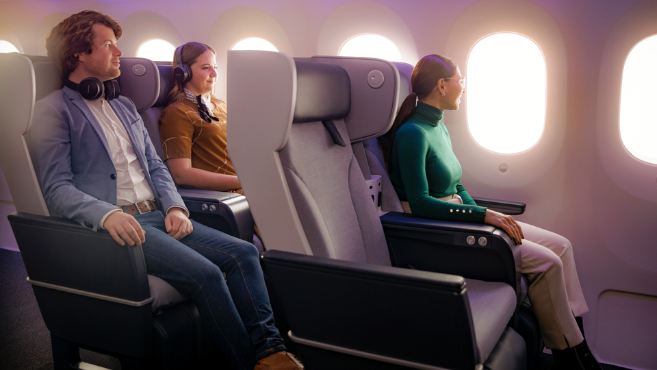 Frequent flyers argue that Koru Black members should enjoy guaranteed upgrades.