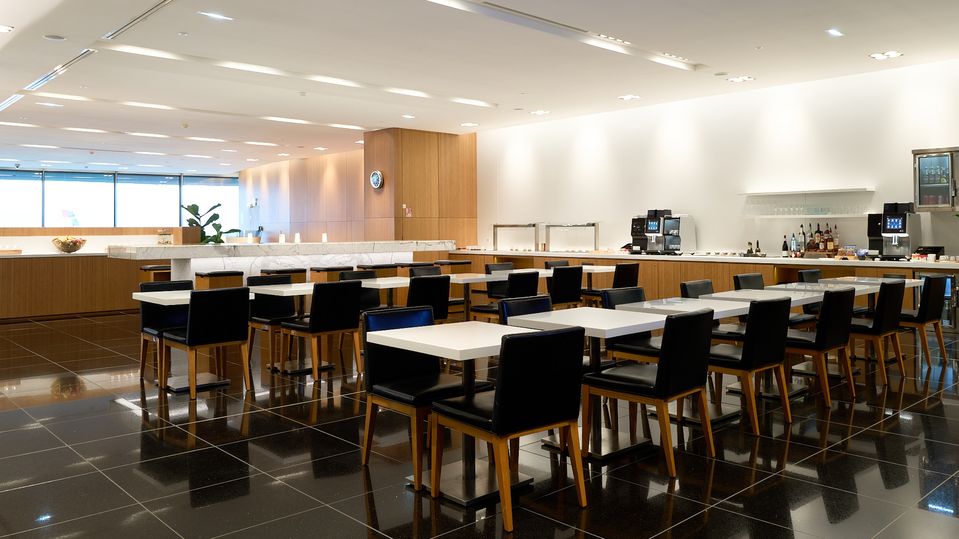 Cathay Pacific's Paris CDG lounge.