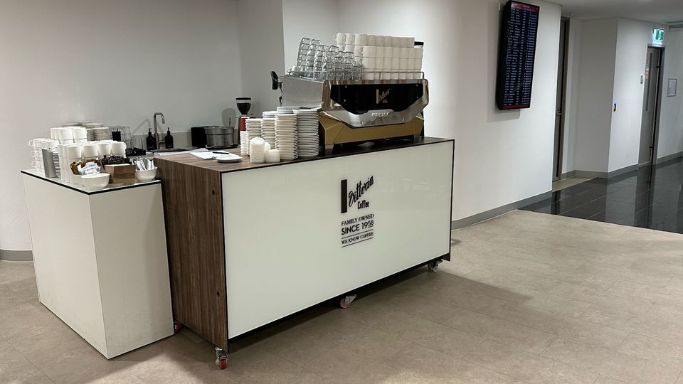 Qantas' temporary Sydney international business class lounge.