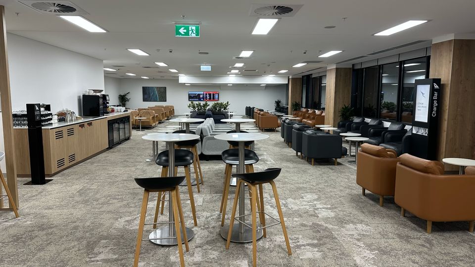 Qantas' temporary Sydney international business class lounge.