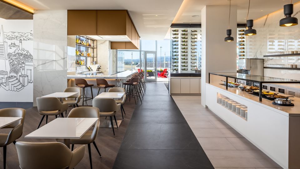 Aeroplan 50K status unlocks the doors at over 1,000 airport lounges worldwide.