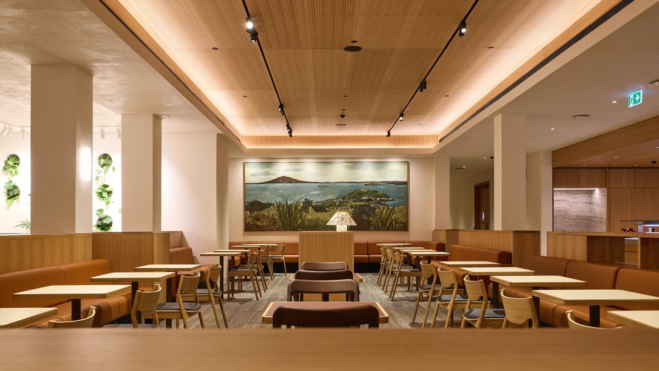 The Platinum-grade dining room as Qantas' Auckland Lounge.