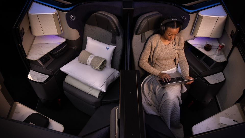 United's second-generation Polaris business class.