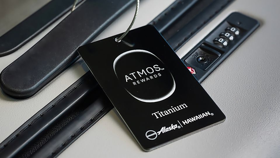 The highest Atmos Rewards tiers align with Oneworld Emerald.