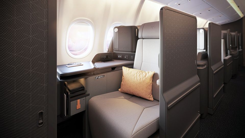 The 'business plus' row 1 option for Thompson's Vantage XL business class.