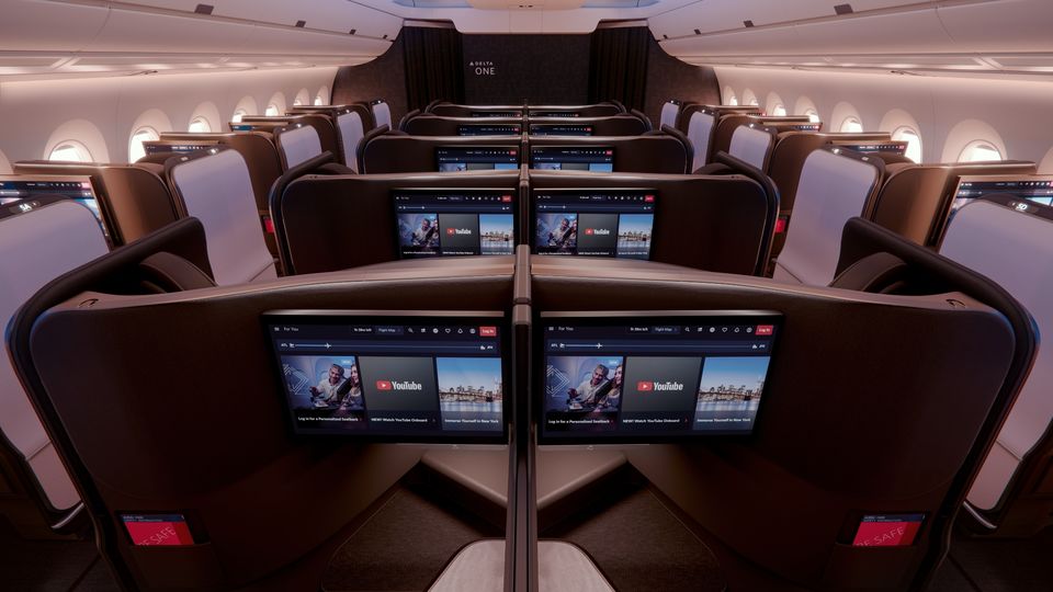 Delta's A350-1000 Delta One business class.