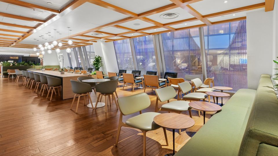The new-look Qantas business class lounge at LAX.
