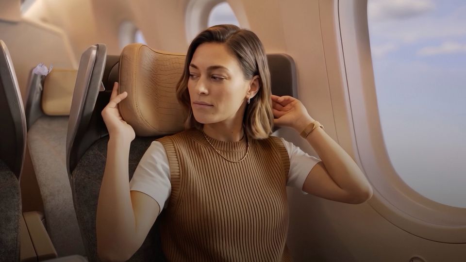 China Airlines' new 787 premium economy.