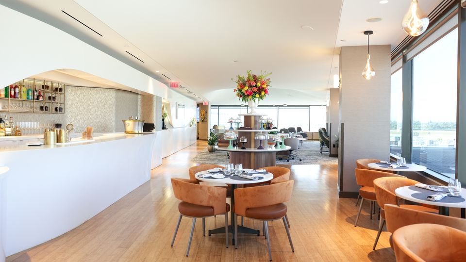 The new Delta One Lounge at LAX T2.
