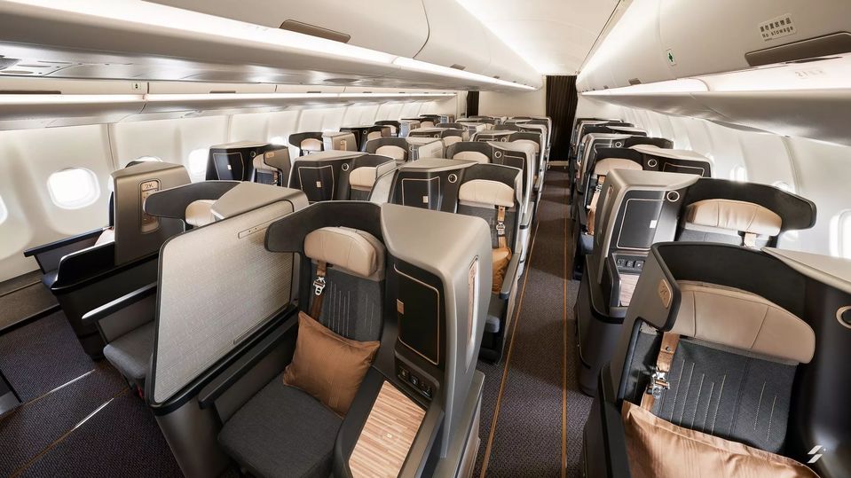 Starlux A330neo business class.