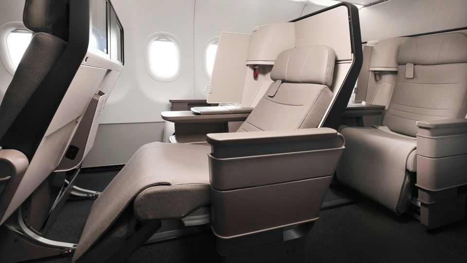 Cathay's A321neo business class.