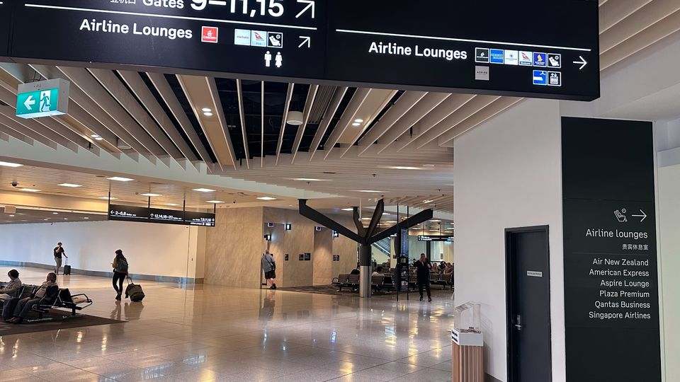 Other Level 1 lounges are set to escape the dungeon.