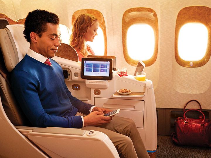 Emirates' oldest Boeing 777 business class seats