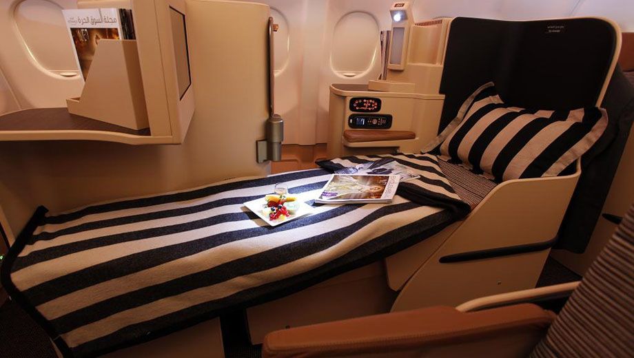 (Etihad's previous bedding style is pictured here, but this is otherwise the A330 seat.)