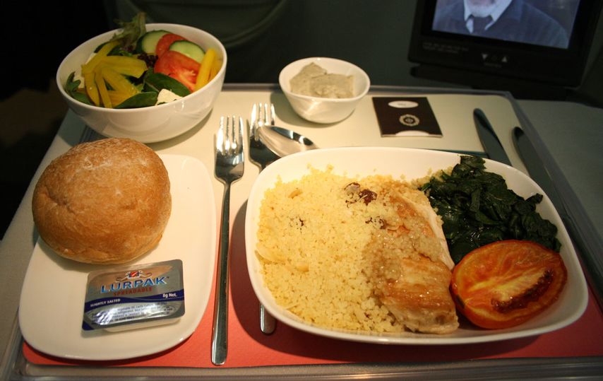Business class dining on a recent Sydney-Suva flight