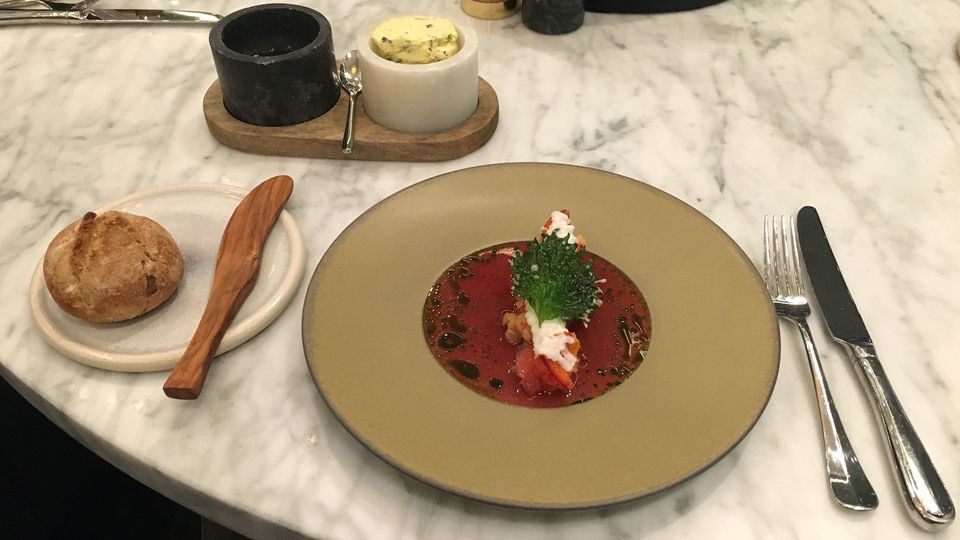 Lobster in two courses, part one: the claw.