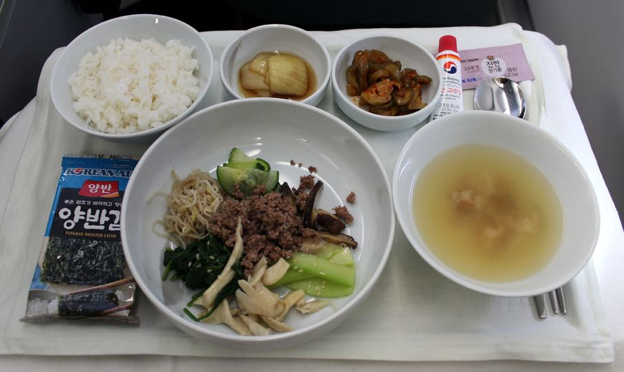 Korean Air Airbus A330-300 business class dining: Bibimbap