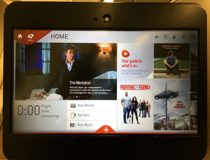 Inflight entertainment in Qantas Airbus A330-300 business class