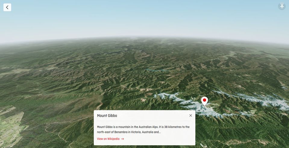 The live Qantas Flight View takes the 'moving map' to a new dimension.