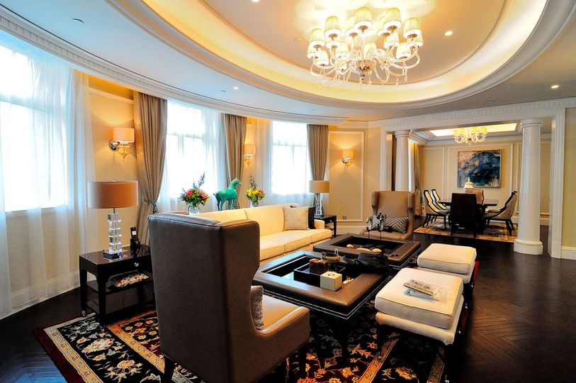 One of the hotel's modern Imperial Suites