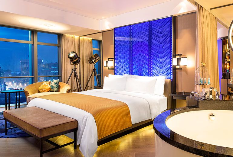 Unwind in a 'Spectacular Room' at the W Beijing – Chang'an hotel